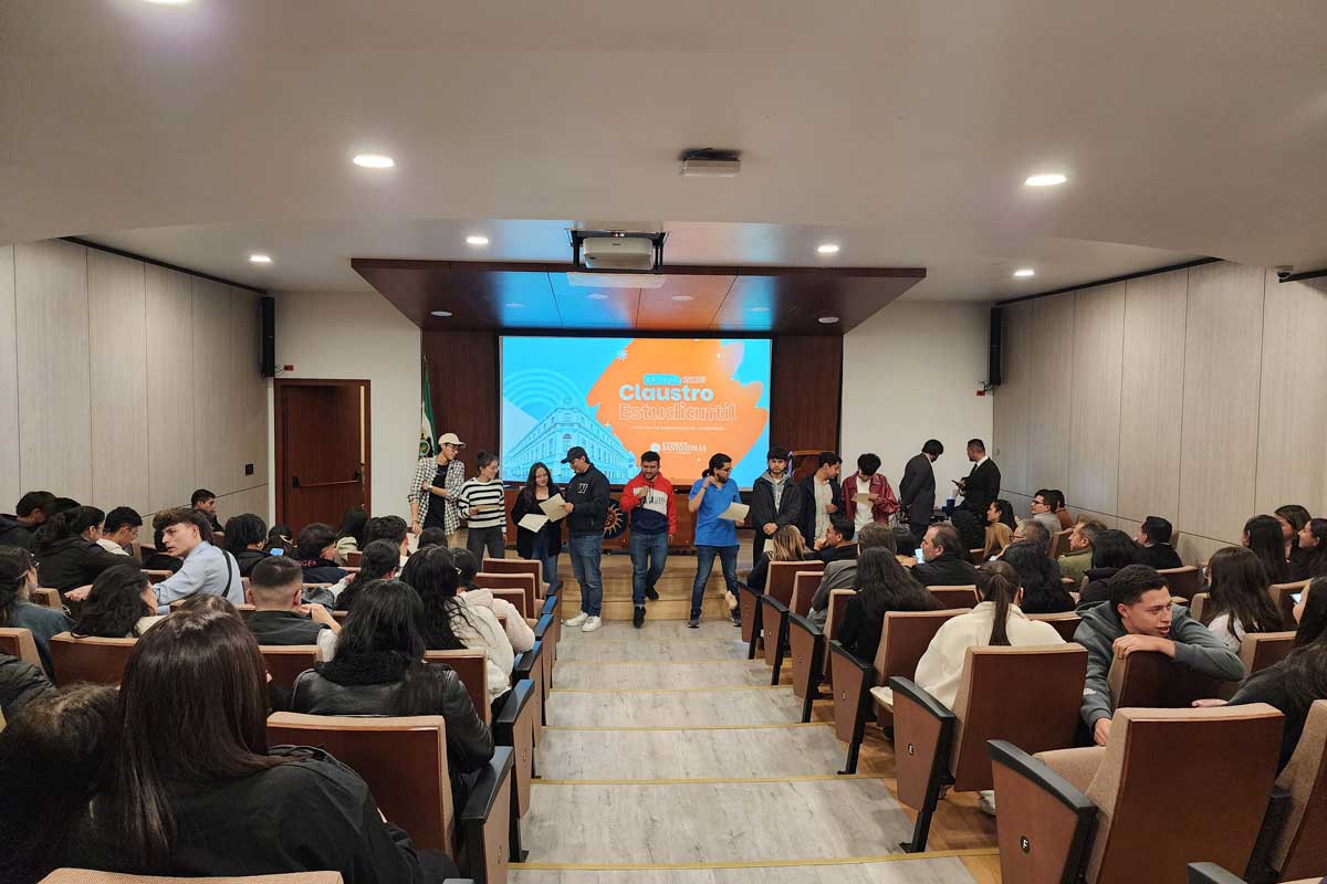 claustro-4-evangelizacion-2025-santoto-tunja-boyaca