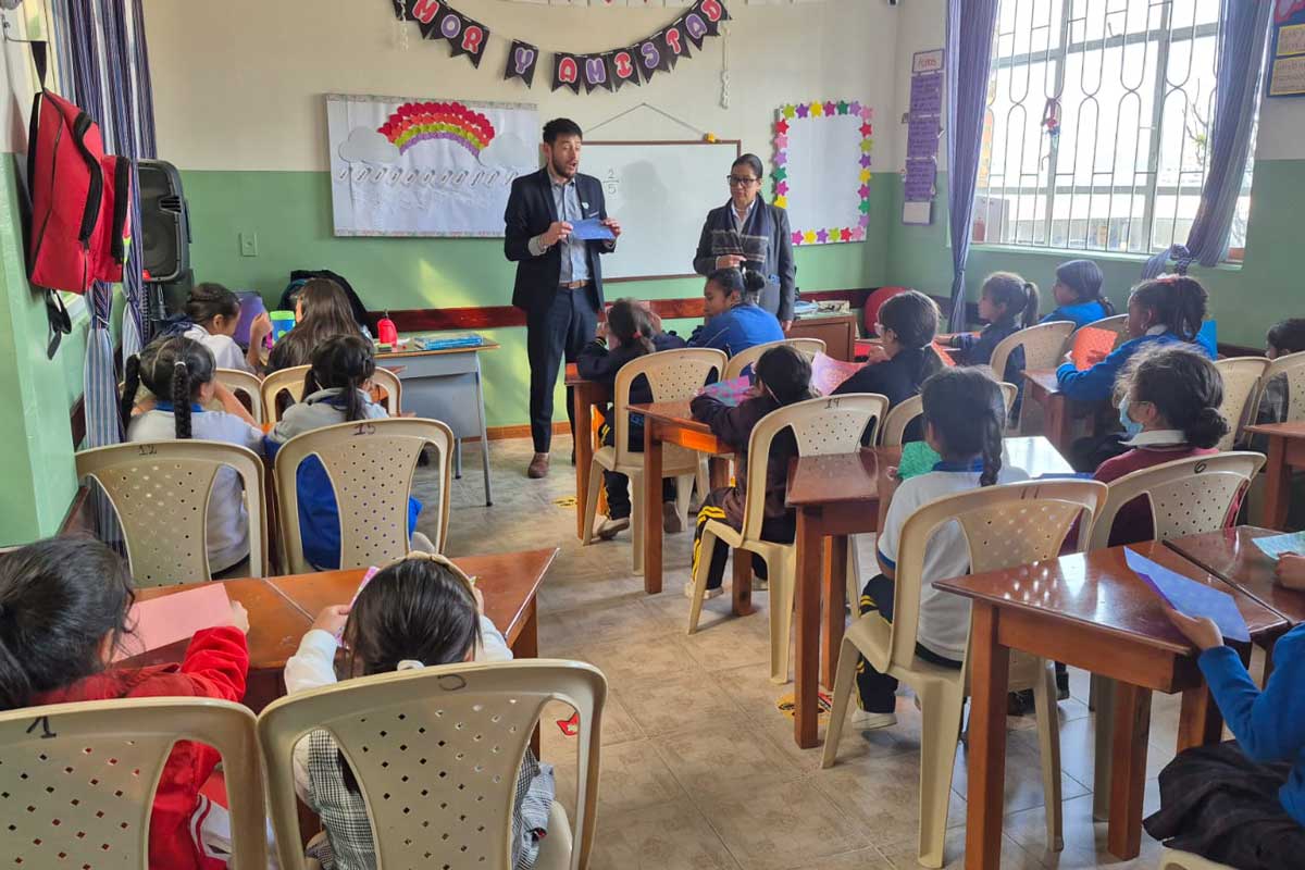 entrega-mercados-y-actividad-impacto-milagro-de-amor-2-evangelizacion-y-cultura-2025-santoto-tunja-boyaca