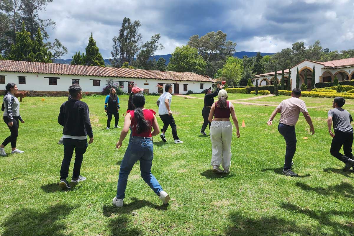 representantes-1-evangelizacion-cultura-2025-santoto-tunja-boyaca